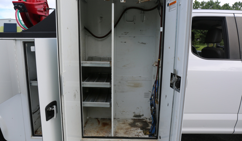 Pending Sale: 2020 Ford F-550 Extended Cab Service Truck, 150k Miles, 1 Owner, Stellar 7621 Crane, Drawers, Compressor full