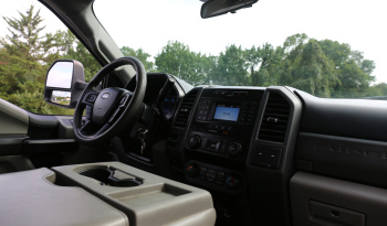 Pending Sale: 2020 Ford F-550 Extended Cab Service Truck, 150k Miles, 1 Owner, Stellar 7621 Crane, Drawers, Compressor full