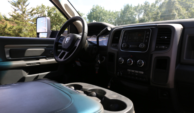 2015 Ram 5500 Service Truck, Cummins Diesel, 210k Miles, HC8 Autocrane, Drawers, Compressor full