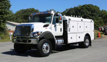 2013 International 7400 4×4 Lube Service Truck, Summit Lube Body, 140k Miles full