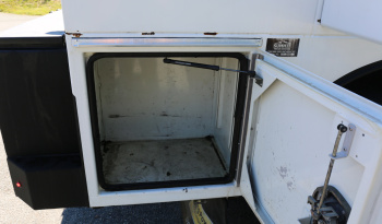 2013 International 7400 4×4 Lube Service Truck, Summit Lube Body, 140k Miles full