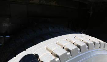 2013 International 7400 4×4 Lube Service Truck, Summit Lube Body, 140k Miles full