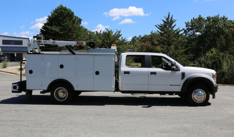 2022 Ford F-550 Service Truck, Crew Cab, IMT 11′ Bed, Three Section Product Tank, Welder, Compressor, 3200 IMT Crane, 4×4, 32k Miles full