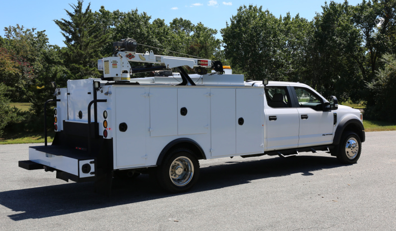 2022 Ford F-550 Service Truck, Crew Cab, IMT 11′ Bed, Three Section Product Tank, Welder, Compressor, 3200 IMT Crane, 4×4, 32k Miles full