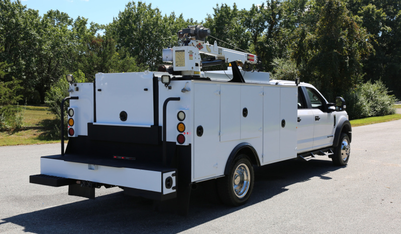 2022 Ford F-550 Service Truck, Crew Cab, IMT 11′ Bed, Three Section Product Tank, Welder, Compressor, 3200 IMT Crane, 4×4, 32k Miles full