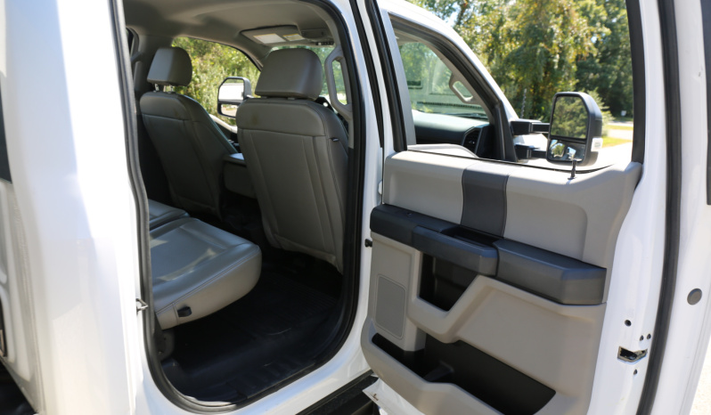 2022 Ford F-550 Service Truck, Crew Cab, IMT 11′ Bed, Three Section Product Tank, Welder, Compressor, 3200 IMT Crane, 4×4, 32k Miles full
