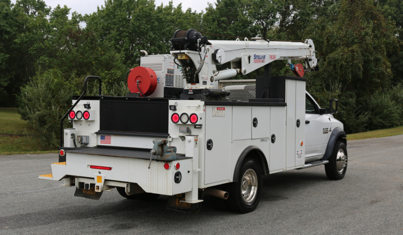 2018 Ram 5500, 4×4, 102k Miles, EnPak, Cummins Diesel, Stellar 7630 Crane, 11′ Adkins Service Body, Waste Oil Tank, Drawers full