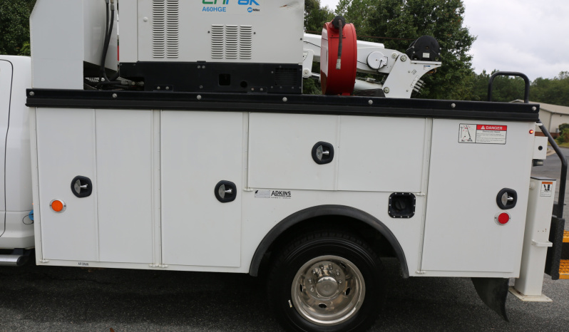 2018 Ram 5500, 4×4, 102k Miles, EnPak, Cummins Diesel, Stellar 7630 Crane, 11′ Adkins Service Body, Waste Oil Tank, Drawers full