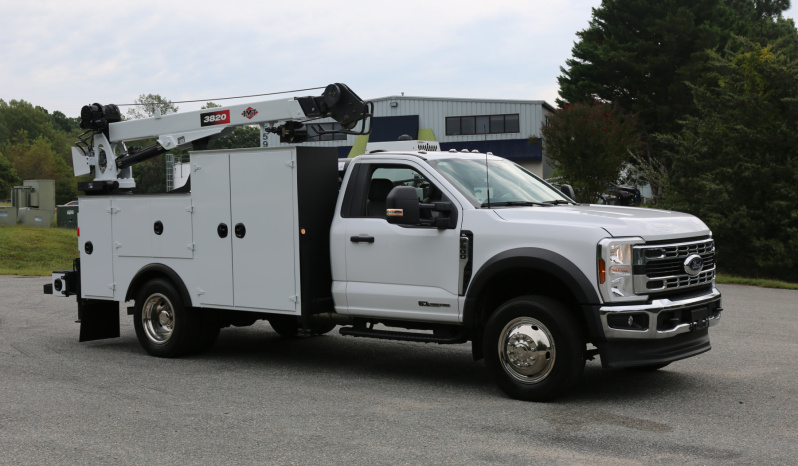 2024 Ford F600, 6.7 Diesel, 4WD, 4500 Miles, 1 Owner, IMT Dominator Bed, 7500# Crane, Hydraulic Compressor, Drawers full