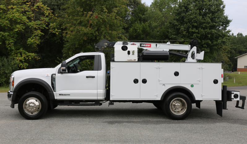 2024 Ford F600, 6.7 Diesel, 4WD, 4500 Miles, 1 Owner, IMT Dominator Bed, 7500# Crane, Hydraulic Compressor, Drawers full