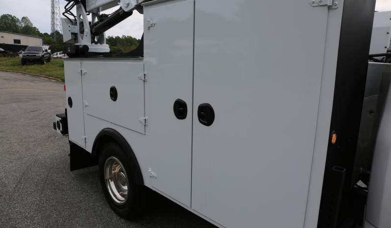 2024 Ford F600, 6.7 Diesel, 4WD, 4500 Miles, 1 Owner, IMT Dominator Bed, 7500# Crane, Hydraulic Compressor, Drawers full
