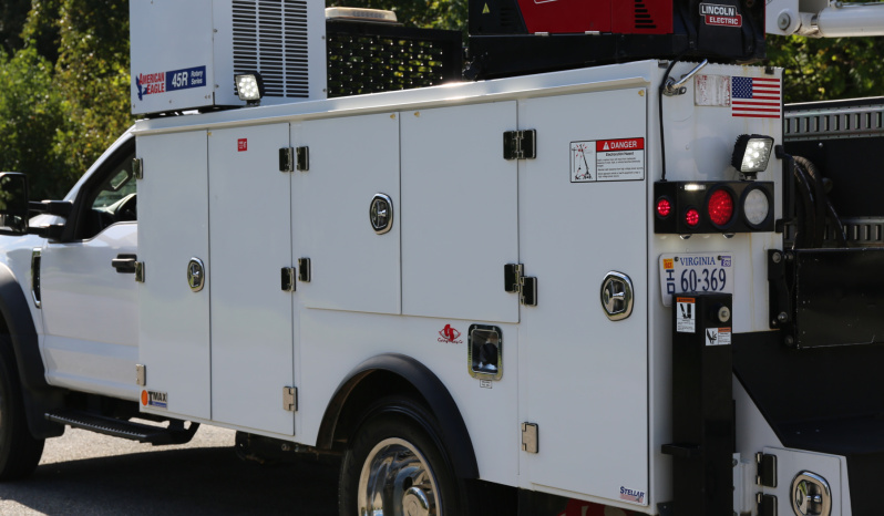 2021 Ford F600 Service Truck, 39k Miles, 4WD, 7.3 V8, Stellar Aluminum Service Body, Welder, Waste Tank, 7621 Crane full
