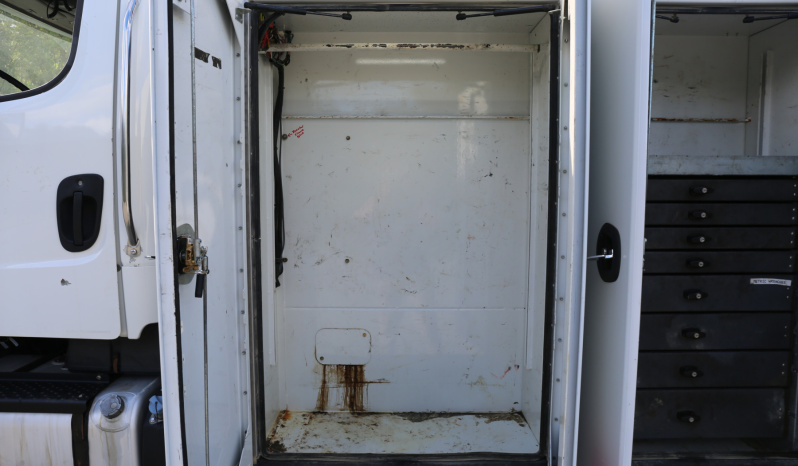 2016 Freightliner M2 Mechanics Truck, 8.9 Cummins ISL, 16′ Summit Service Body, 12629 Crane, Drawers, Compressor, 200k Miles, 10k Hours full