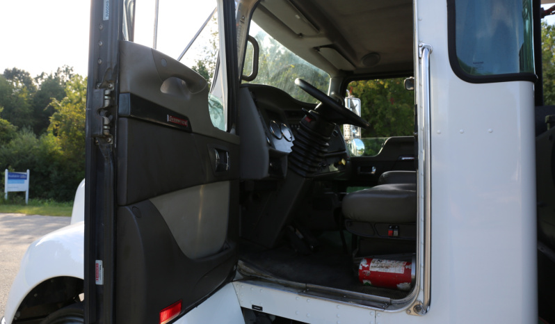 2016 Kenworth T270 Mechanics Truck, Under CDL, Air Ride Rear, PX7 Diesel, Allison Auto, 286k Miles, 10k Crane full