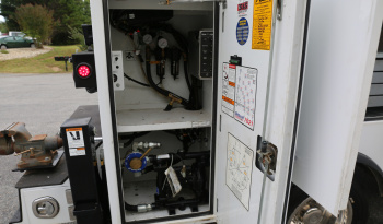 2021 Ford F600 Service Truck, 80k Miles, 4WD, 7.3 Gas, Stellar 11′ Aluminum Mechanics Body, Lube Skid, 7621 Crane, Welder, Drawers full