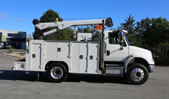 2018 International 4400, Cummins 6.7, Under CDL, Air Ride, 11k Tiger Crane, 11′ STI Service Body, 157k Miles full
