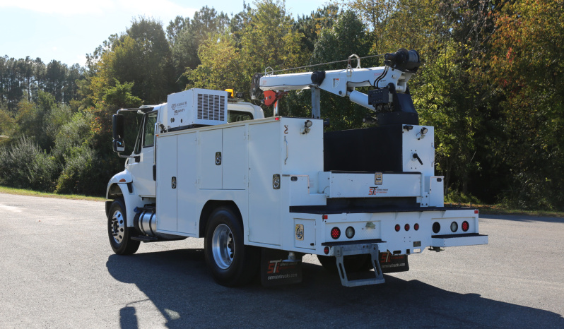 2018 International 4400, Cummins 6.7, Under CDL, Air Ride, 11k Tiger Crane, 11′ STI Service Body, 157k Miles full