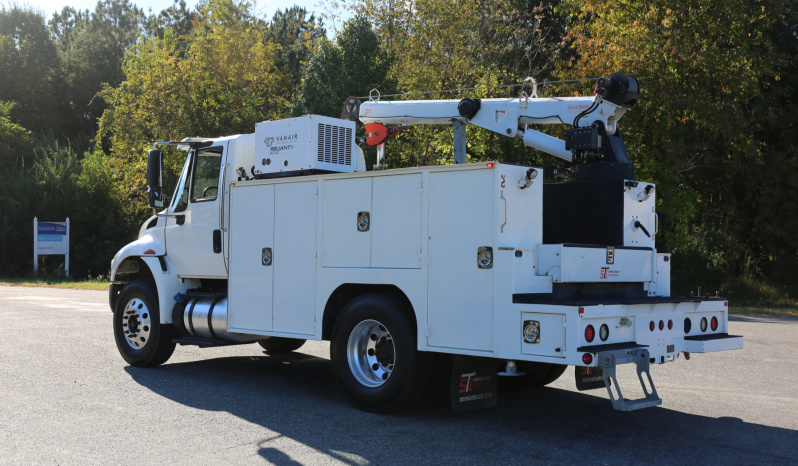 2018 International 4400, Cummins 6.7, Under CDL, Air Ride, 11k Tiger Crane, 11′ STI Service Body, 157k Miles full