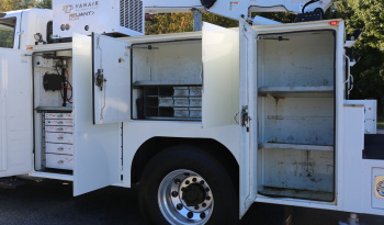 2018 International 4400, Cummins 6.7, Under CDL, Air Ride, 11k Tiger Crane, 11′ STI Service Body, 157k Miles full