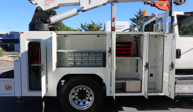 2018 International 4400, Cummins 6.7, Under CDL, Air Ride, 11k Tiger Crane, 11′ STI Service Body, 157k Miles full