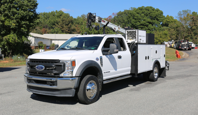2022 Ford F-550 Service Truck, Extended Cab, IMT 7500-22 Series Crane, 4WD, Diesel, 35k Miles full