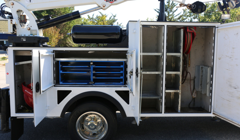2022 Ford F-550 Service Truck, Extended Cab, IMT 7500-22 Series Crane, 4WD, Diesel, 35k Miles full