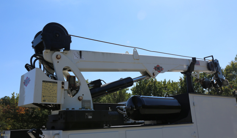 2022 Ford F-550 Service Truck, Extended Cab, IMT 7500-22 Series Crane, 4WD, Diesel, 35k Miles full