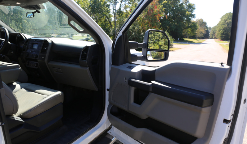 2022 Ford F-550 Service Truck, Extended Cab, IMT 7500-22 Series Crane, 4WD, Diesel, 35k Miles full