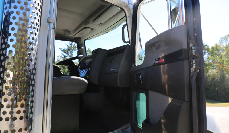 2022 Kenworth T270, Under CDL, Air Ride, Stellar 12630 Crane, 158k Miles, One Owner full