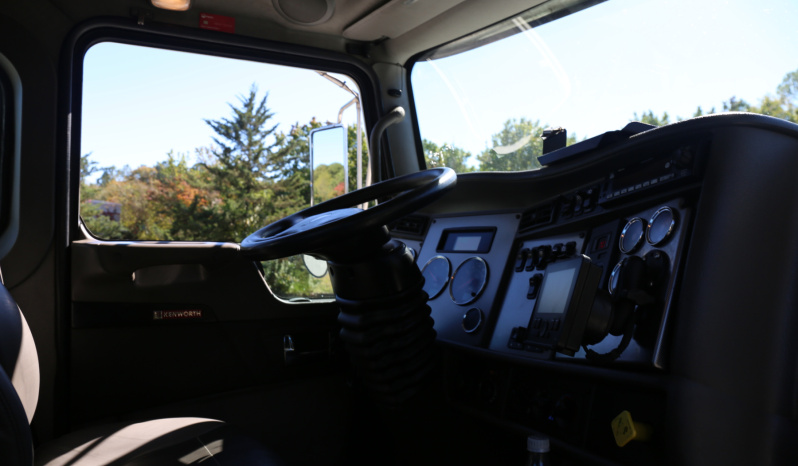 2022 Kenworth T270, Under CDL, Air Ride, Stellar 12630 Crane, 158k Miles, One Owner full