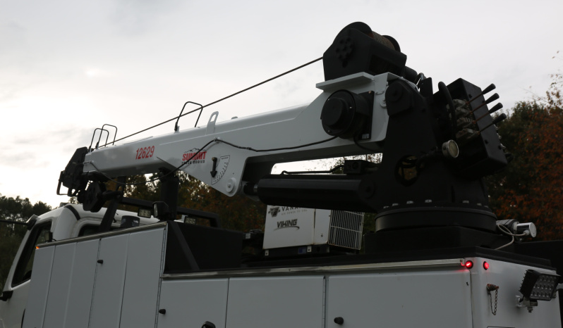 2014 Freightliner M2, 14′ Summit Service Body, Cummins ISC Diesel, Drawers, Compressor, Welder, 237k Miles full