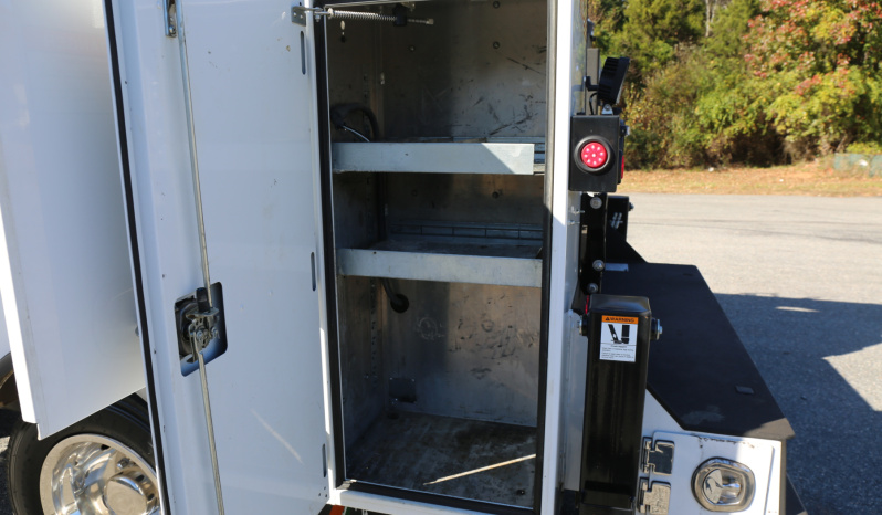 2021 Ford F600 Service Truck, 7.3 V8 Gas, 4WD, Stellar TMAX Aluminum Mechanics Body, 50k Miles, Stellar 7621 Crane full