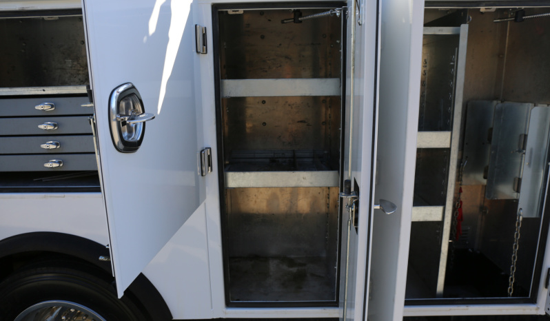 2021 Ford F600 Service Truck, 7.3 V8 Gas, 4WD, Stellar TMAX Aluminum Mechanics Body, 50k Miles, Stellar 7621 Crane full