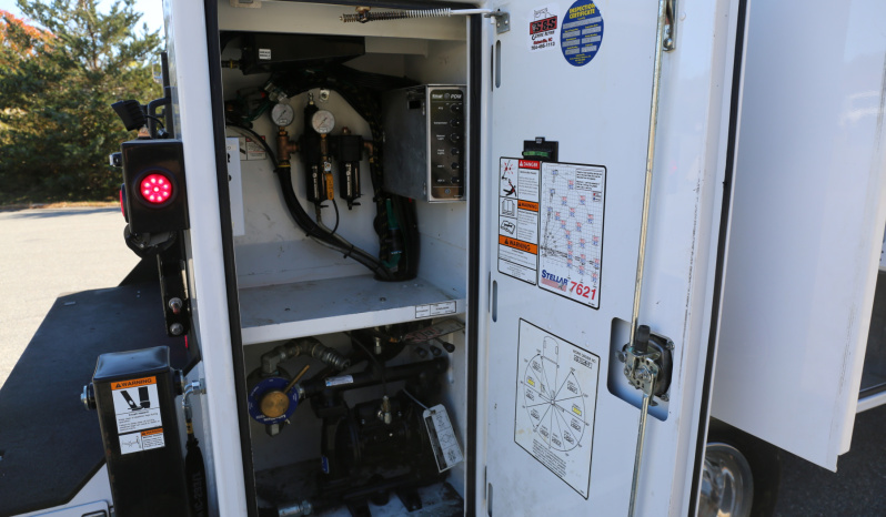 2021 Ford F600 Service Truck, 7.3 V8 Gas, 4WD, Stellar TMAX Aluminum Mechanics Body, 50k Miles, Stellar 7621 Crane full
