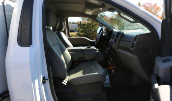 2021 Ford F600 Service Truck, 7.3 V8 Gas, 4WD, Stellar TMAX Aluminum Mechanics Body, 50k Miles, Stellar 7621 Crane full