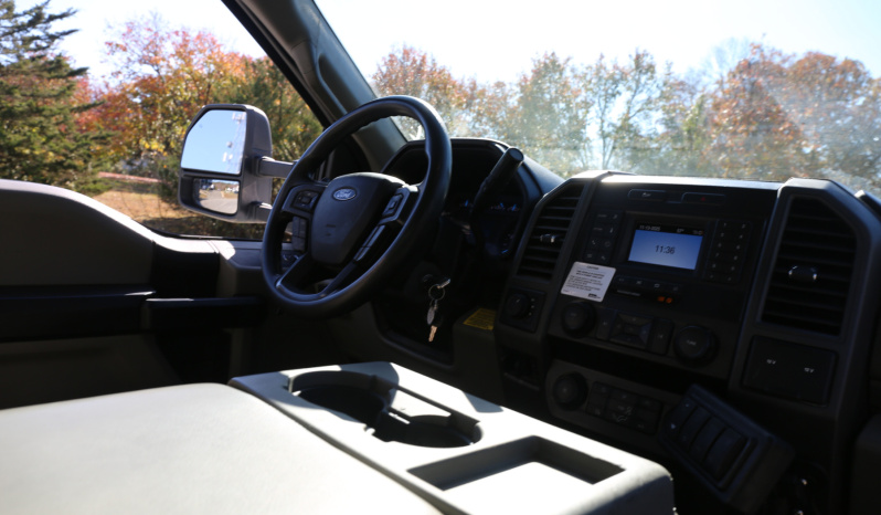 2021 Ford F600 Service Truck, 7.3 V8 Gas, 4WD, Stellar TMAX Aluminum Mechanics Body, 50k Miles, Stellar 7621 Crane full