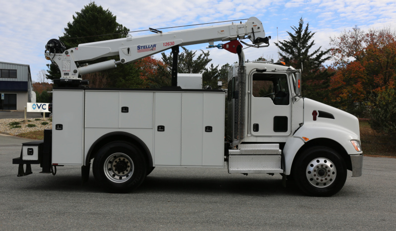 2022 Kenworth T270, Air Ride, PX7 Diesel, Under CDL, 127k Miles, Stellar 12630 Crane, 1 Owner full