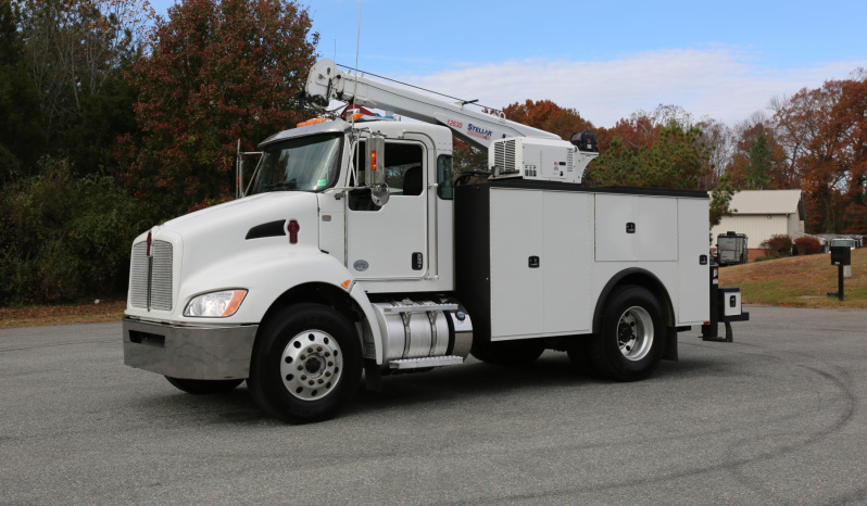 2022 Kenworth T270, Air Ride, PX7 Diesel, Under CDL, 127k Miles, Stellar 12630 Crane, 1 Owner full