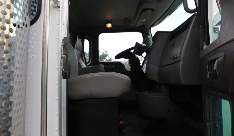 2022 Kenworth T270, Air Ride, PX7 Diesel, Under CDL, 127k Miles, Stellar 12630 Crane, 1 Owner full