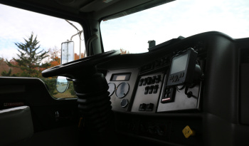 2022 Kenworth T270, Air Ride, PX7 Diesel, Under CDL, 127k Miles, Stellar 12630 Crane, 1 Owner full