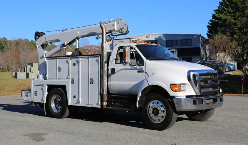 2015 Ford F750 Mechanics Truck, Cummins Diesel, Allison Auto, Under CDL, Maintainer 11′ Service Body, 10k Maintainer Crane, 182k Miles full