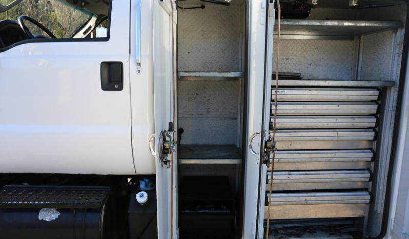 2015 Ford F750 Mechanics Truck, Cummins Diesel, Allison Auto, Under CDL, Maintainer 11′ Service Body, 10k Maintainer Crane, 182k Miles full