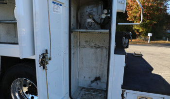 2015 Ford F750 Mechanics Truck, Cummins Diesel, Allison Auto, Under CDL, Maintainer 11′ Service Body, 10k Maintainer Crane, 182k Miles full