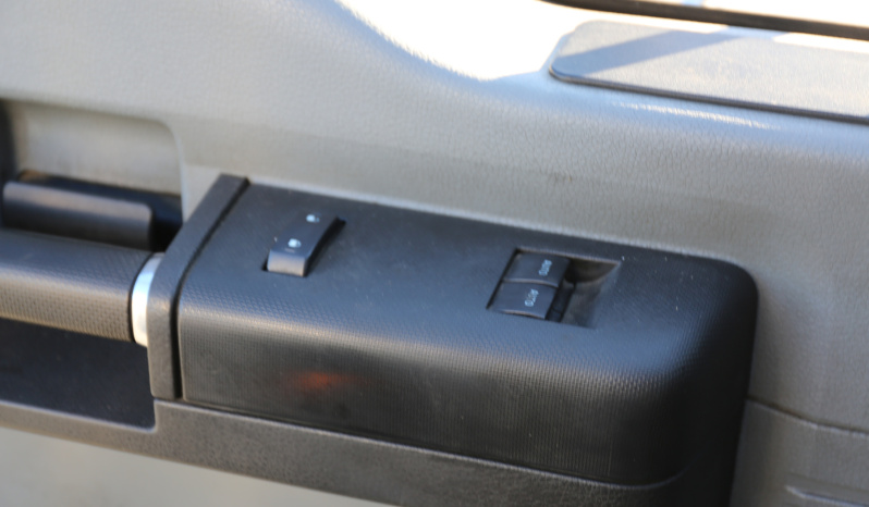 2015 Ford F750 Mechanics Truck, Cummins Diesel, Allison Auto, Under CDL, Maintainer 11′ Service Body, 10k Maintainer Crane, 182k Miles full