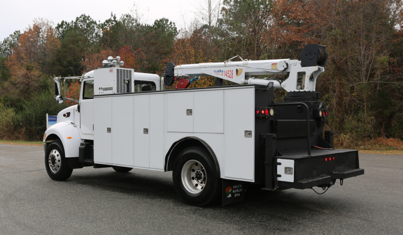 2007 Peterbilt 335 Mechanics Truck, 14′ Stellar Service Body, 14528 Series Crane, 170k Miles, 6 Speed, Cummins ISC Diesel full