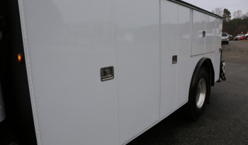 2007 Peterbilt 335 Mechanics Truck, 14′ Stellar Service Body, 14528 Series Crane, 170k Miles, 6 Speed, Cummins ISC Diesel full