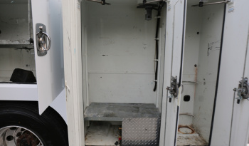 2018 International 4400 Service Truck, Under CDL, Air Ride Rear, 163k Miles, Cummins Diesel, Tiger 11k Crane full