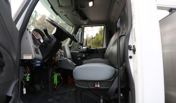 2018 International 4400 Service Truck, Under CDL, Air Ride Rear, 163k Miles, Cummins Diesel, Tiger 11k Crane full