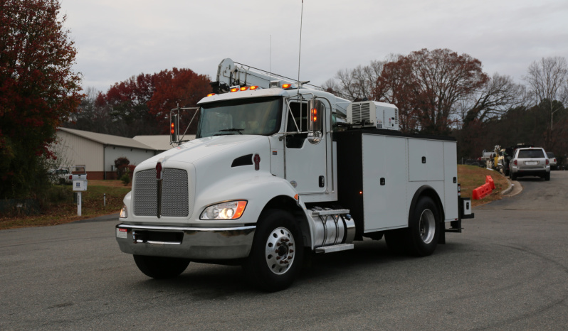 2022 Kenworth T270 Service Truck, Stellar 12630 Crane, 132k Miles, Air Ride, PX7 Diesel full