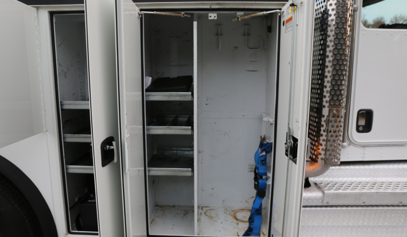 2022 Kenworth T270 Service Truck, Stellar 12630 Crane, 132k Miles, Air Ride, PX7 Diesel full